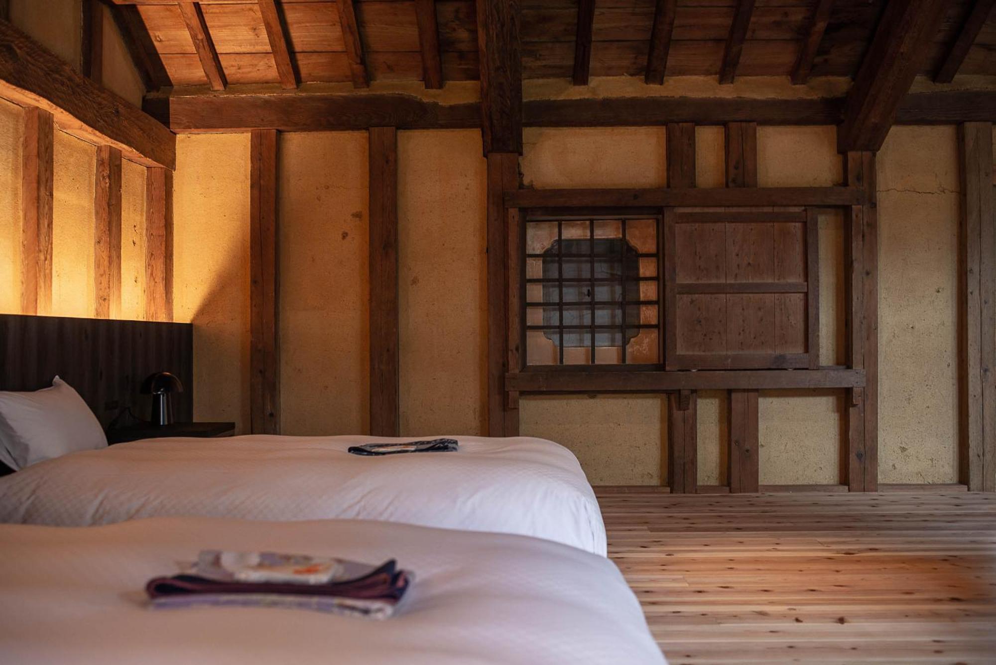 Nipponia Hotel Ozu Castle Town Exterior photo