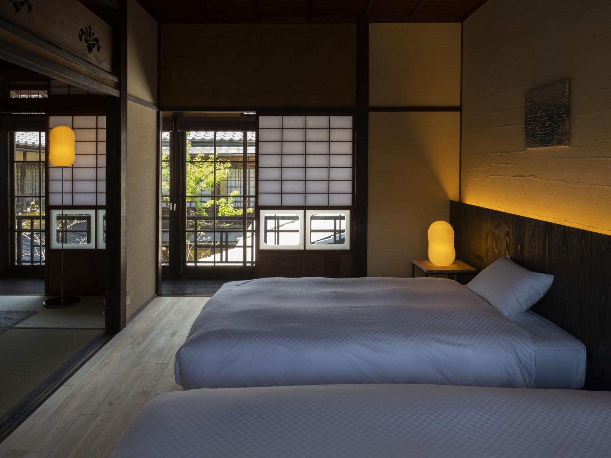 Nipponia Hotel Ozu Castle Town Exterior photo
