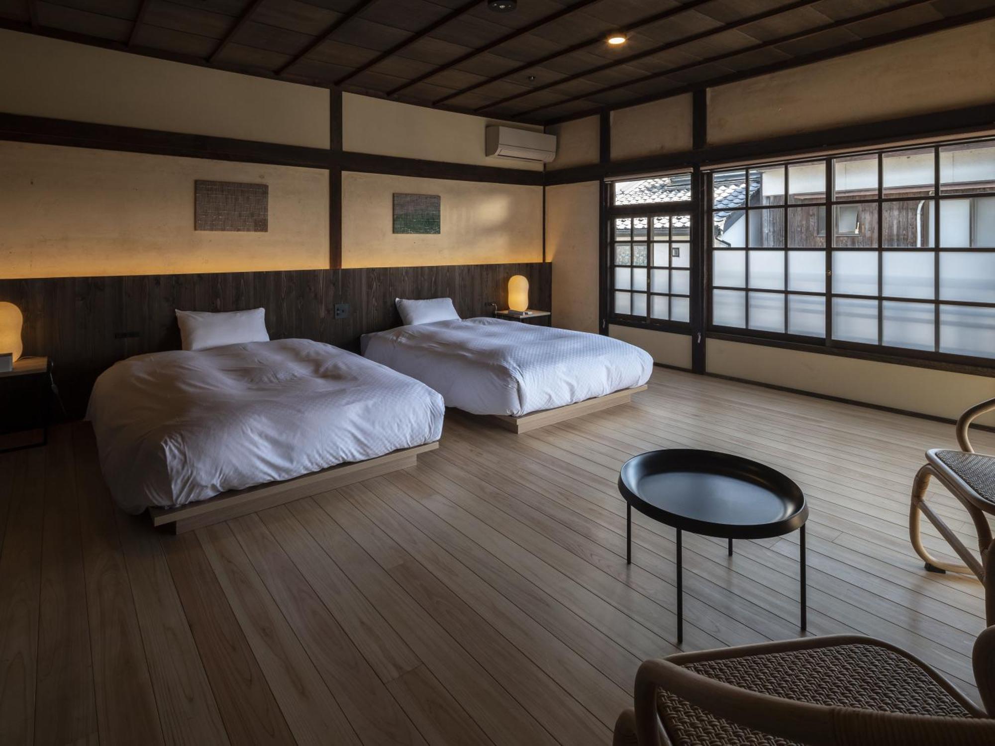 Nipponia Hotel Ozu Castle Town Exterior photo