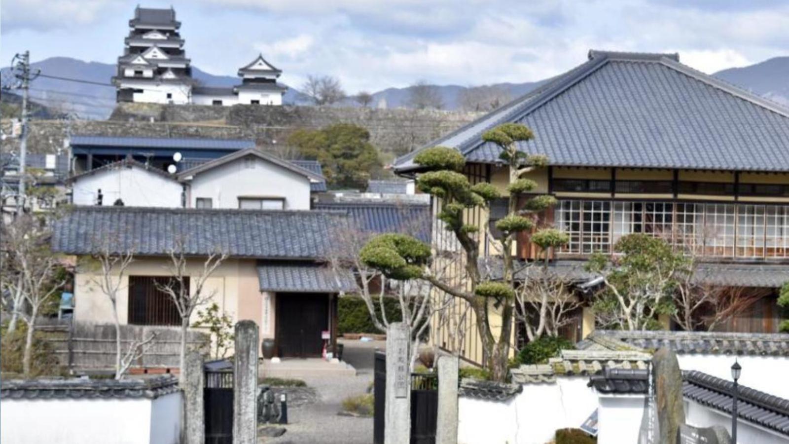 Nipponia Hotel Ozu Castle Town Exterior photo