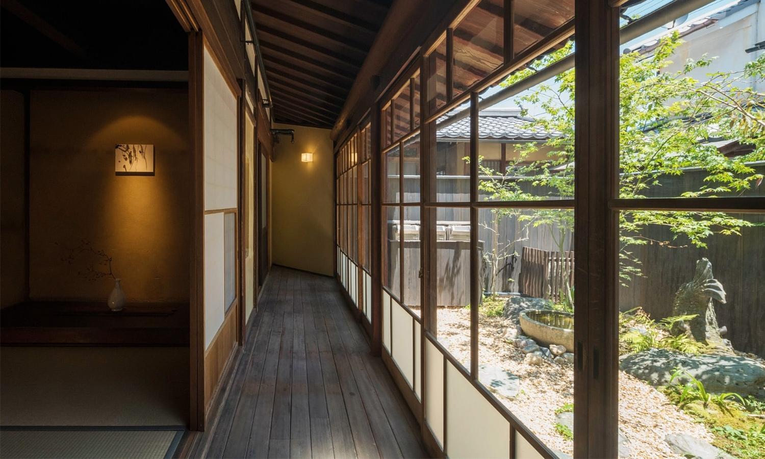 Nipponia Hotel Ozu Castle Town Exterior photo
